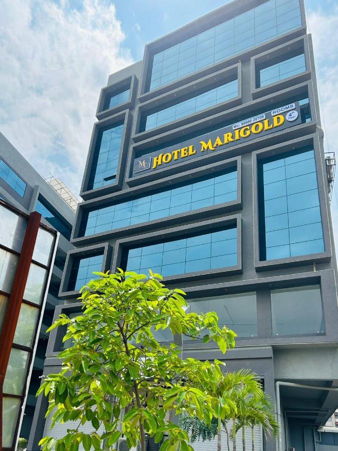 Hotel Marigold Naroda Ahmedabad Eksteriør billede
